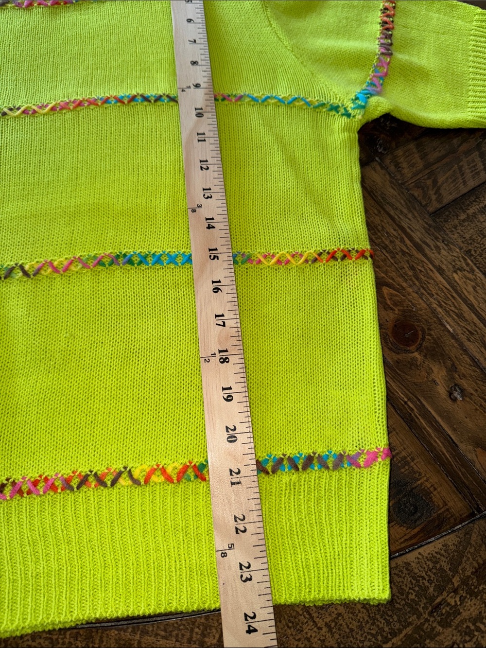 BIBI Neon Lime Short Sleeve Knit Sweater - Women's Size Large - Picture 6 of 6